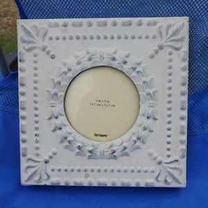 Picture Frame by Pier 1 Distressed off white to look Vintage 🤍